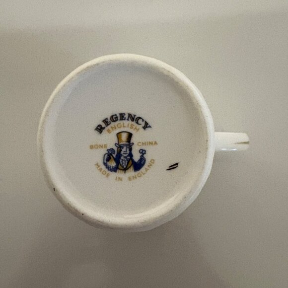 Regency English Bone China Floral Mug Pink Green Floral Design Gold Rim England - Picture 2 of 5